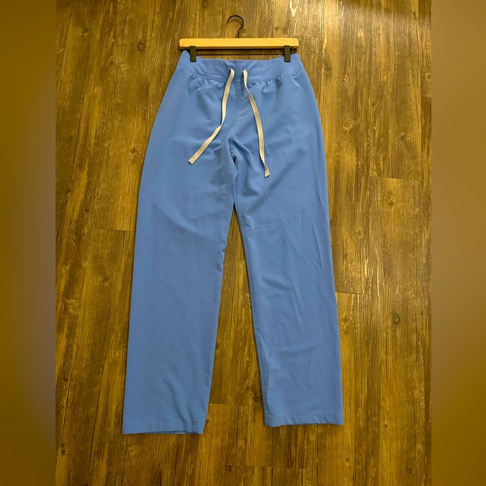 Figs Basic Livingston High Waisted Scrub Pant Ciel Blue Size Medium